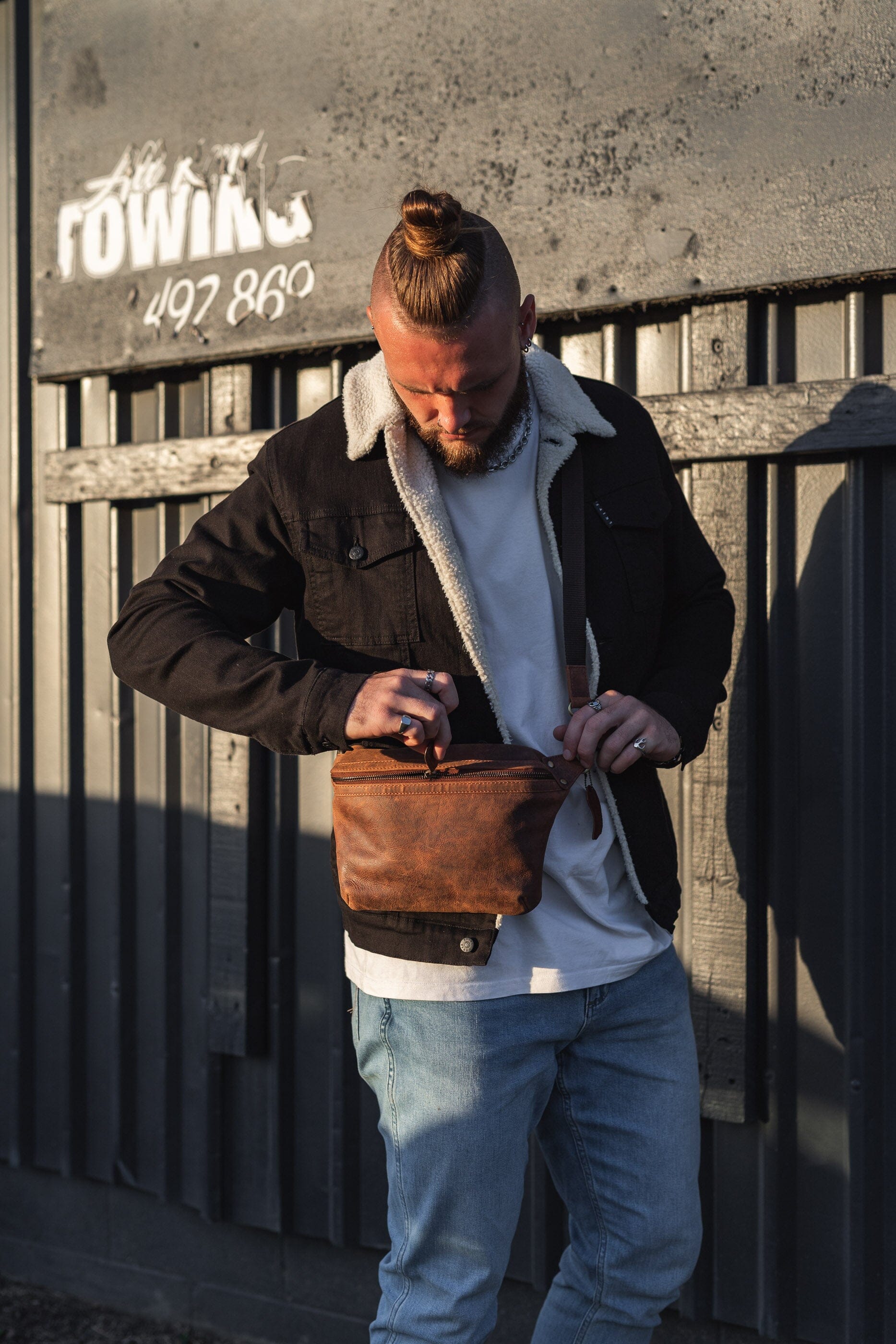 Men’s Leather Sling Bag – Modern Everyday Carry